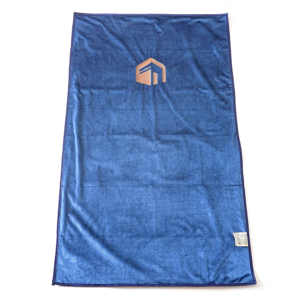 Premium German Velvet Travel Prayer Mat – Waterproof Compact Hypoallergenic Prayer Mat (MR080)