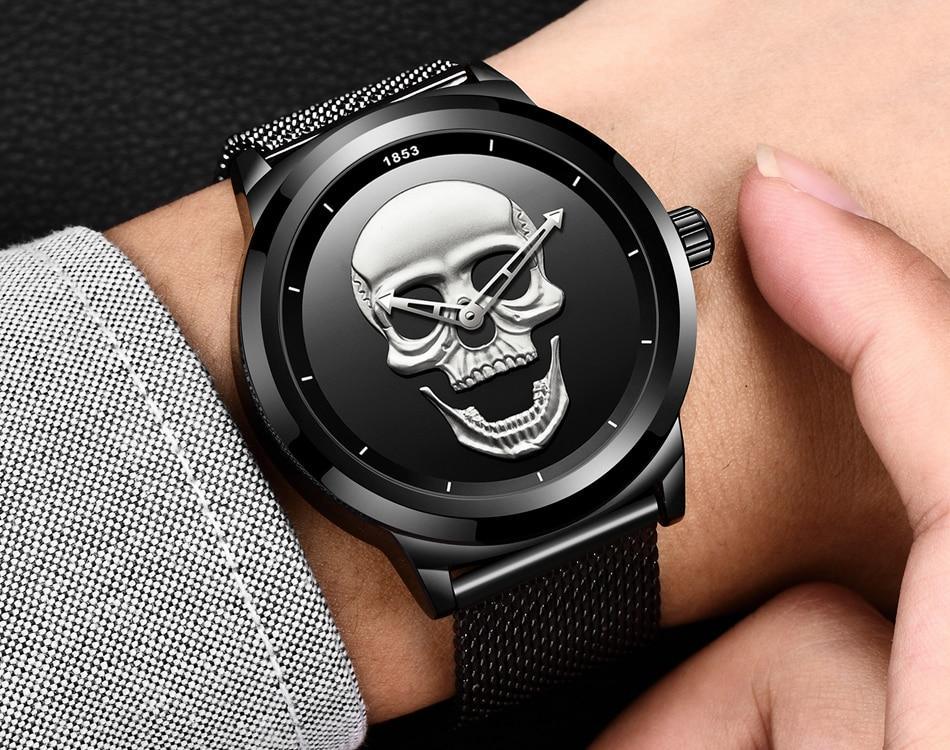 Men's Waterproof Stainless Steel Watch  3D Skull And Fluorescent Hands Unique Design Perfect Gift Stevvex
