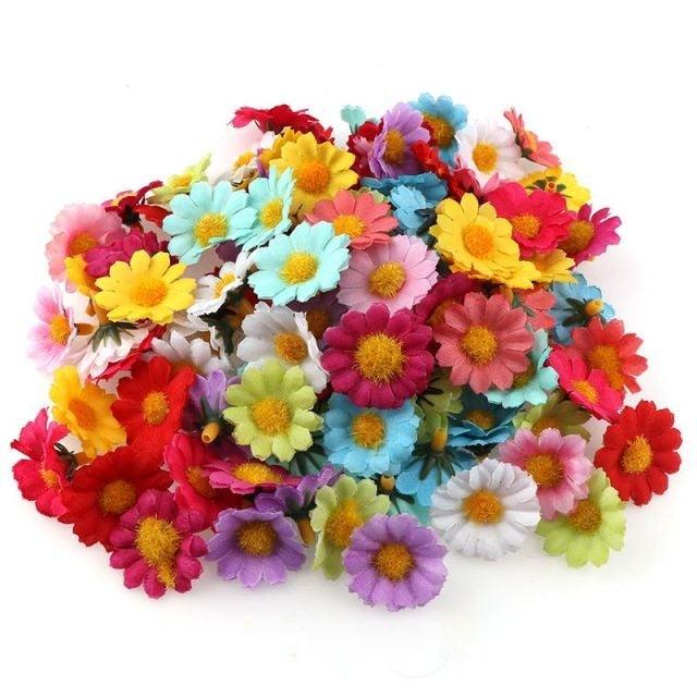 100PC/lot 2.5cm Mini Daisy Decorative Flower Artificial Silk Flowers Party Wedding Decoration Home Decor (without stem) Decoration Flowers Wall Heads for Home Wedding Decoration Wreath Accessories Craft Fake Flower Stevvex