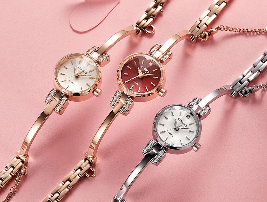 Luxury Small Silver Women Watch Modern Bracelet Wristwatch Quartz Waterproof Mini Round Design Stevvex