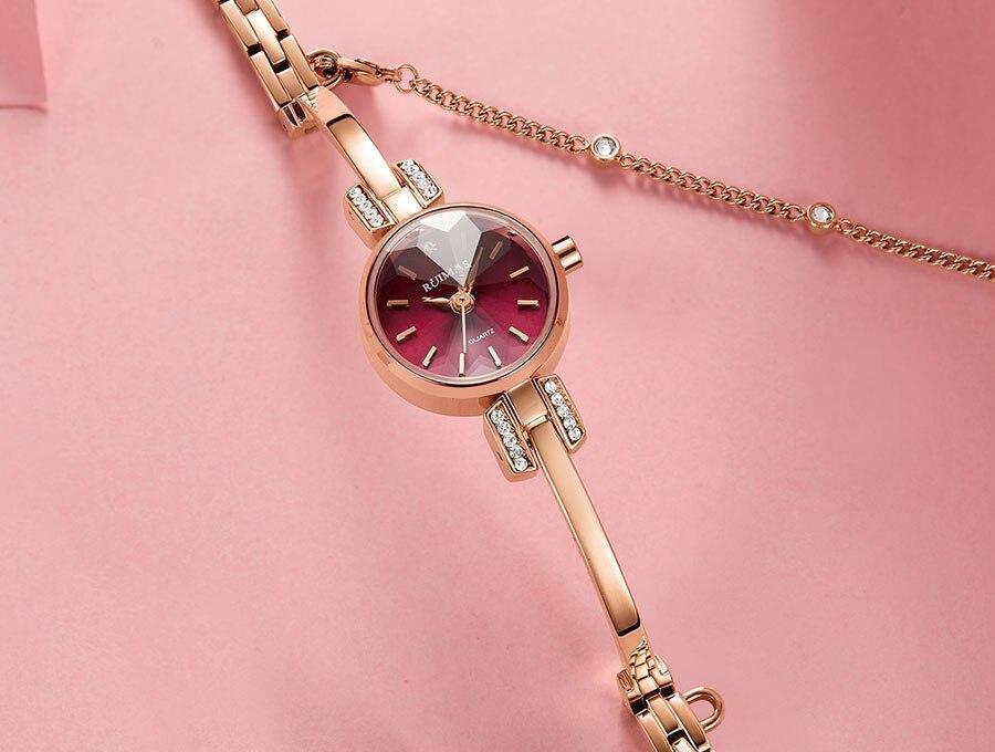 Luxury Small Silver Women Watch Modern Bracelet Wristwatch Quartz Waterproof Mini Round Design Stevvex