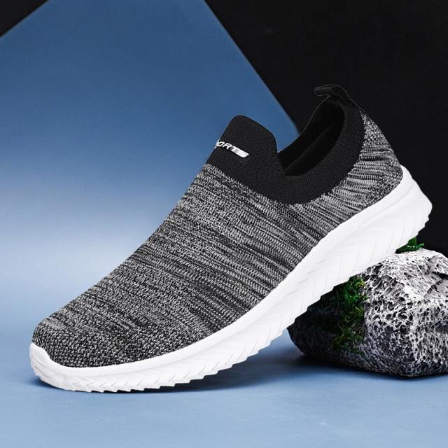 New Men Sneakers Light Fashion Casual Shoes Slip-On Comfortable Women Pink Couple Shoes Outdoor Walking Footwear Non-Slip Running Climbing Shoes Sneakers Stevvex