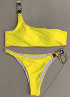 Luxury Purple Halter Crystal Diamond Bikini Female Swimsuit Women Swimwear Rhinestone Bikini Set Bathing Suit Women's Swimwear Rhinestone Halter Low Waist Tie Side Bikini Set 2 Pieces Crystal Diamond Swimsuit Stevvex