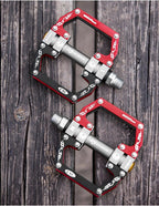 Road Bike Pedals Aluminum Alloy Anti-slip Bicycle Pedals Hollow-Carved Design Pedals Bicycle Accessories Mountain Bike Pedals Flat Bicycle Pedals Platform Cycling Sealed Bearing Aluminum Pedals For Mountain Bike Stevvex