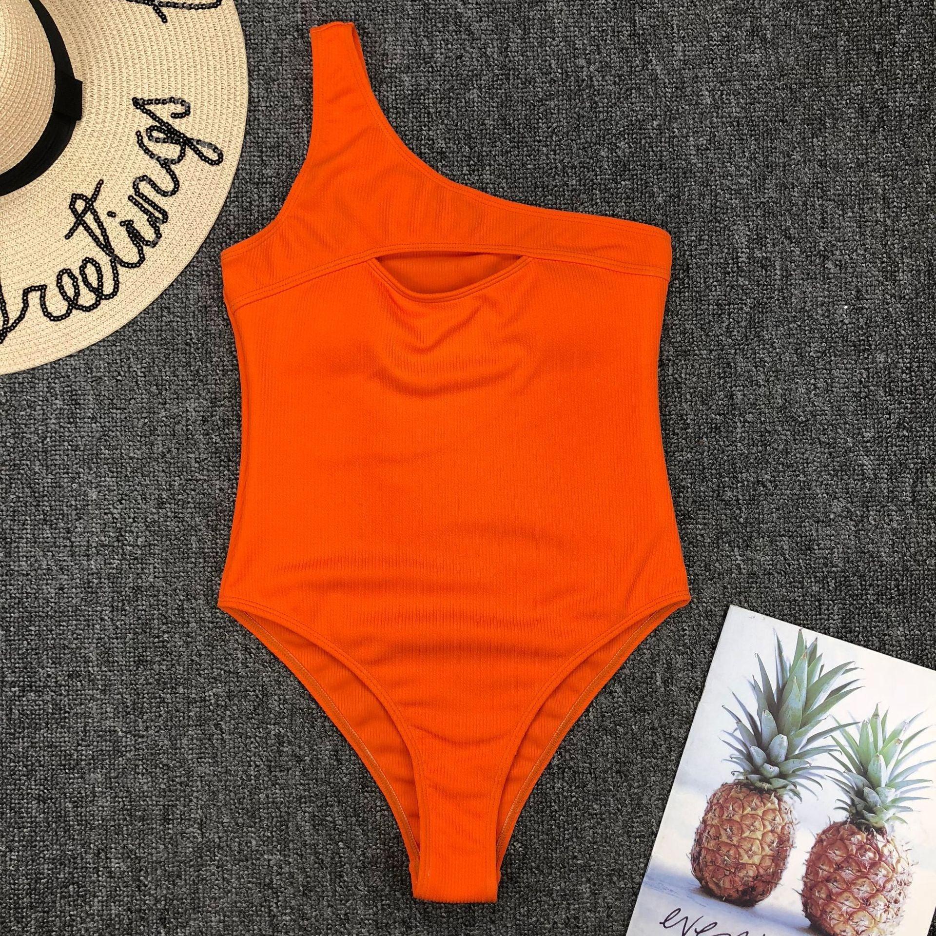 Luxury Black Female Swimsuit Vintage One Piece Ruffled Push Up Tummy Control Swimwear Halter One Piece Slimming Retro Swimsuit Women's Plus Size Push Up Bathing Suit Solid Red Swimwear Women Padded Bathing Suits Stevvex
