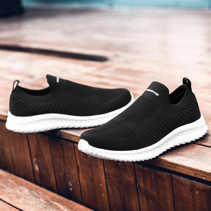 New Men Sneakers Light Fashion Casual Shoes Slip-On Comfortable Women Pink Couple Shoes Outdoor Walking Footwear Non-Slip Running Climbing Shoes Sneakers Stevvex