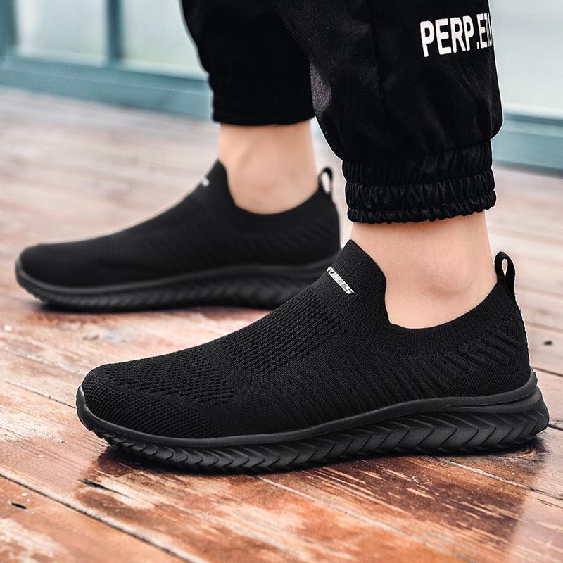 New Men Sneakers Light Fashion Casual Shoes Slip-On Comfortable Women Pink Couple Shoes Outdoor Walking Footwear Non-Slip Running Climbing Shoes Sneakers Stevvex
