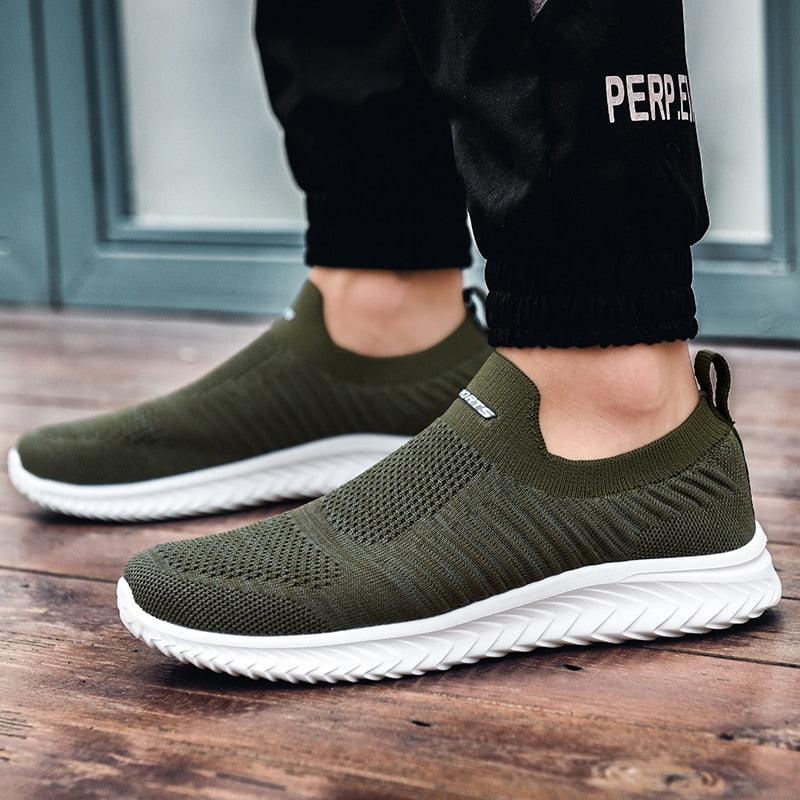New Men Sneakers Light Fashion Casual Shoes Slip-On Comfortable Women Pink Couple Shoes Outdoor Walking Footwear Non-Slip Running Climbing Shoes Sneakers Stevvex