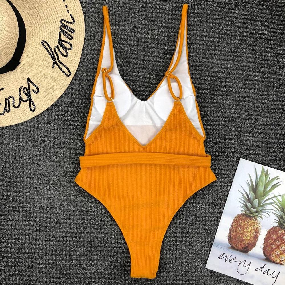 Luxury Black Female Swimsuit Vintage One Piece Ruffled Push Up Tummy Control Swimwear Halter One Piece Slimming Retro Swimsuit Women's Plus Size Push Up Bathing Suit Solid Red Swimwear Women Padded Bathing Suits Stevvex