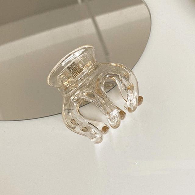 Sweet Flower Shape Hair Clips for Women Girls Hair Claw Chic Barrettes Claw Crab Hairpins Styling Bohemia Hair Jaw Clamps Medium Thick Hair Women Stevvex