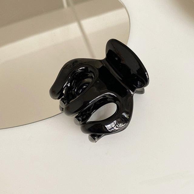 Sweet Flower Shape Hair Clips for Women Girls Hair Claw Chic Barrettes Claw Crab Hairpins Styling Bohemia Hair Jaw Clamps Medium Thick Hair Women Stevvex
