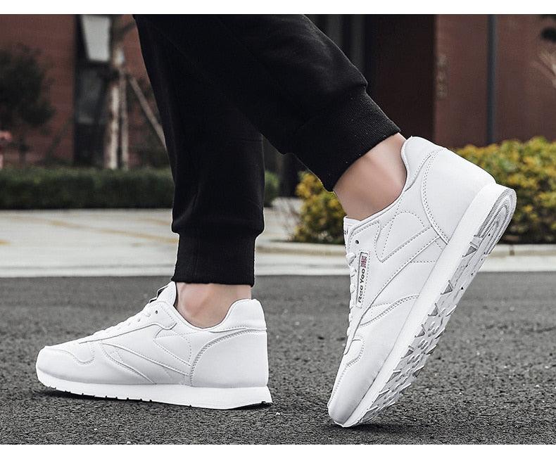 Autumn Womens Mens Sneakers Black Fashion Vulcanized Shoes Lace-up Casual Flats Light Couple Fashion Sneakers Breathable Casual Comfortable Lightweight Sneakers Stevvex