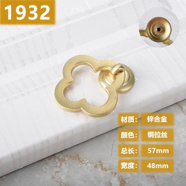 New Chinese Golden Cupboard Door Drawer Concealed Buckle Handle Wardrobe Zinc Alloy Hardware Handle Kitchen Cupboard Hardware Modern Style Furniture Door Pulls Stevvex