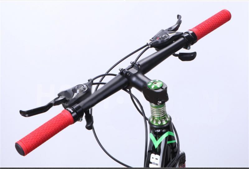 Shock Absorption Mountain Road Cycling Bike Bicycle Handlebar Cover Grips Smooth Soft Rubber Anti-slip Handle Grip Lock Bar End Premium Bike Handlebar Grips Single Lock-on Bike Grips Professional Mountain Bicycle Handlebar Locking Grips Stevvex