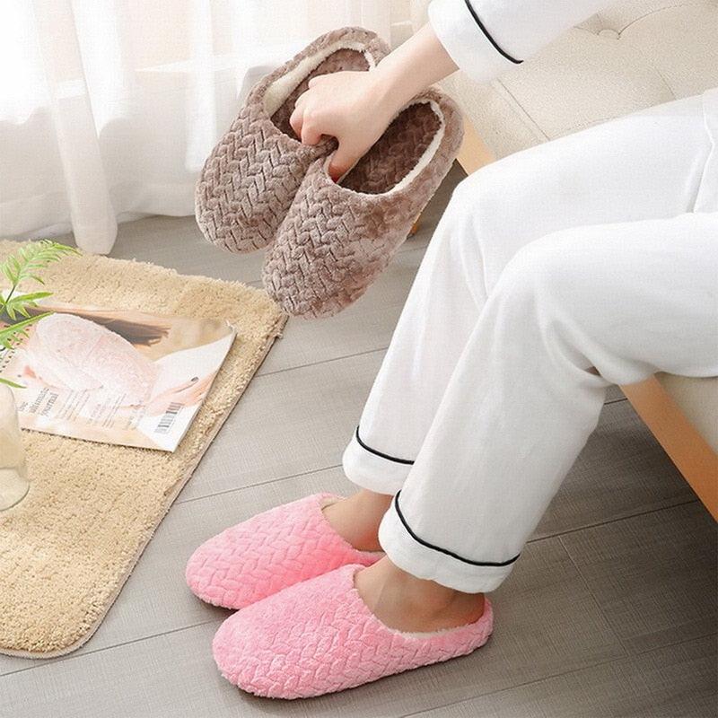 Simple Solid Soft Plush Slippers For Men And Women Winter Warm Indoor Non-slip Slippers Shoes Comfortable Memory Foam Slippers For Women's And Men's Casual House Shoes Stevvex