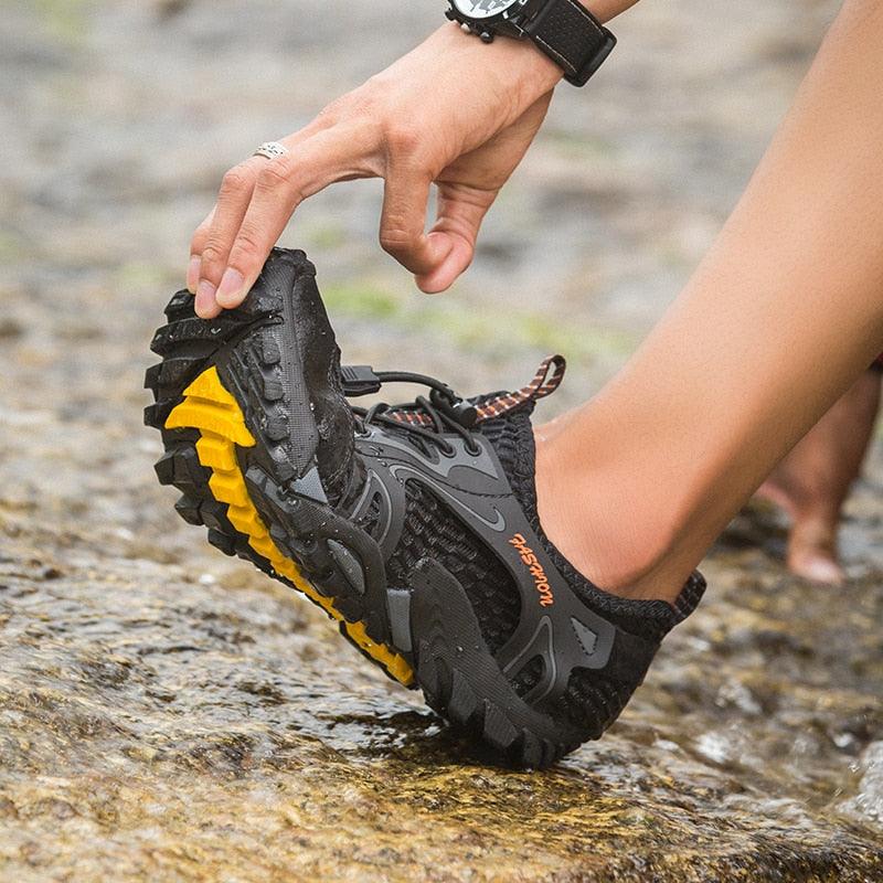 Quick Dry Men Sneakers Slip On Upstream Shoes Water Hiking Beach Surfing Shoes Sandals Barefoot Beach Sneakers Swim Boating Fishing Yoga Gym Stevvex