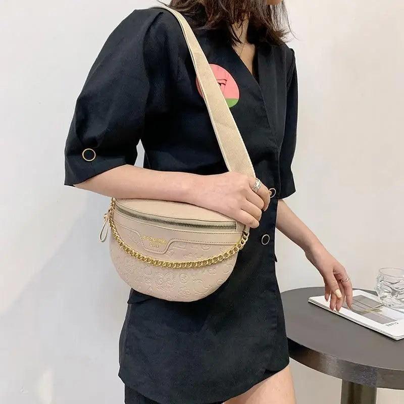 Retro Waist Bag PU Leather Fanny Pack Purse Leather with Gold Chain Strap Stylish Waist Pack Women Belt Bag Multifunctional Chest Bag Stevvex