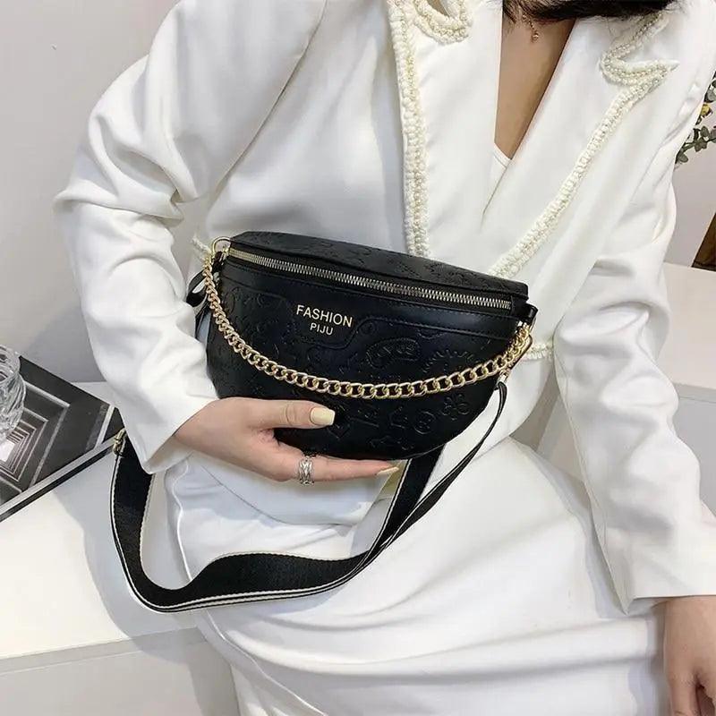 Retro Waist Bag PU Leather Fanny Pack Purse Leather with Gold Chain Strap Stylish Waist Pack Women Belt Bag Multifunctional Chest Bag Stevvex