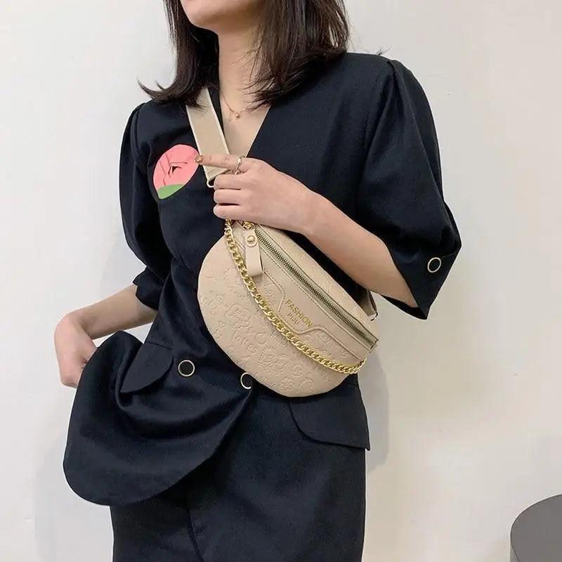 Retro Waist Bag PU Leather Fanny Pack Purse Leather with Gold Chain Strap Stylish Waist Pack Women Belt Bag Multifunctional Chest Bag Stevvex