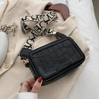 Retro Waist Bag PU Leather Fanny Pack Purse Leather with Gold Chain Strap Stylish Waist Pack Women Belt Bag Multifunctional Chest Bag Stevvex