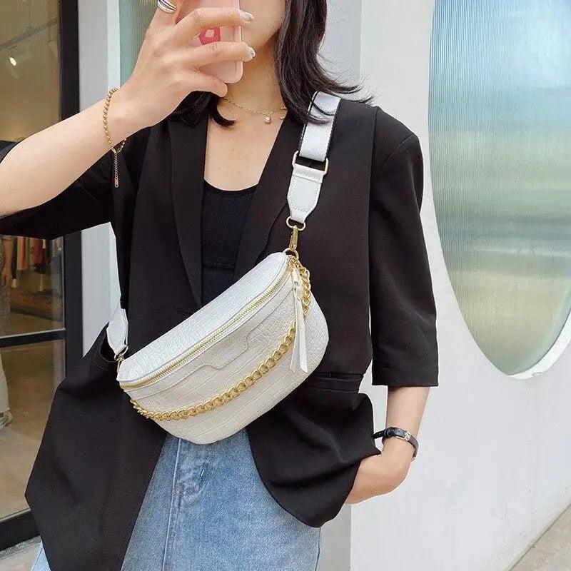 Retro Waist Bag PU Leather Fanny Pack Purse Leather with Gold Chain Strap Stylish Waist Pack Women Belt Bag Multifunctional Chest Bag Stevvex