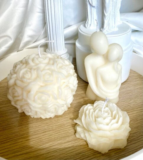 Rose Blossom Scented Candle - Premium Handmade Luxury Gift Lootquake LLC