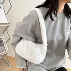 Simple And Stylish Women Soft Plush Winter Furry Shoulder Bags For Ladies And Girls Designer Clutch Handbag For Female Stevvex