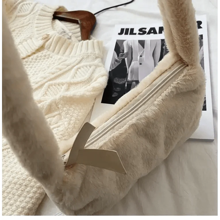 Simple And Stylish Women Soft Plush Winter Furry Shoulder Bags For Ladies And Girls Designer Clutch Handbag For Female Stevvex