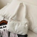 Simple And Stylish Women Soft Plush Winter Furry Shoulder Bags For Ladies And Girls Designer Clutch Handbag For Female Stevvex