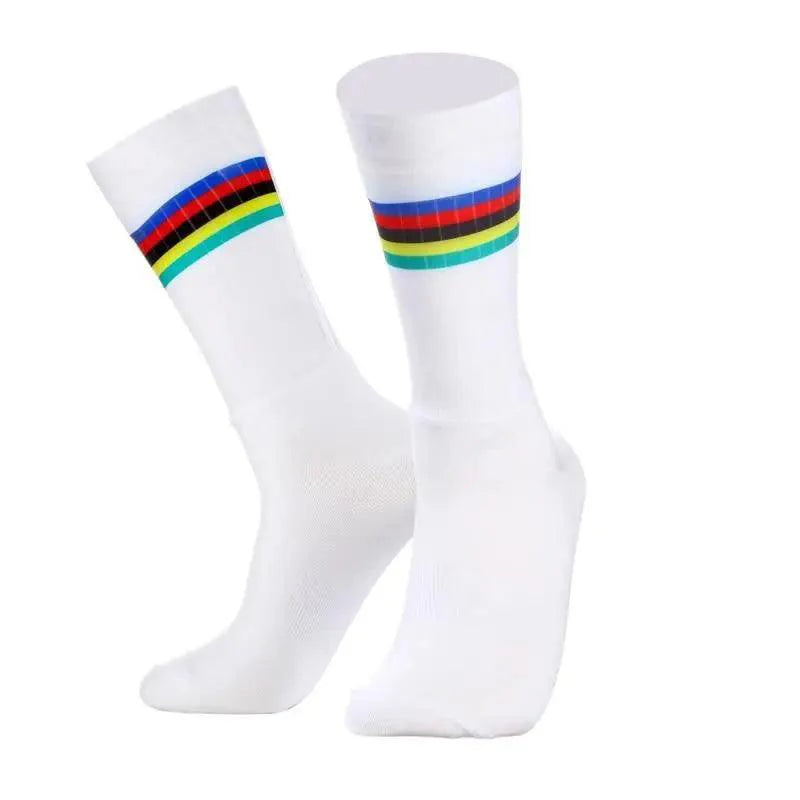 Simple Modern Design Anti Slip Silicone Cycling Socks  For Men Unique  Bicycle Running Socks Lightweight Breathable Sports Socks Stevvex