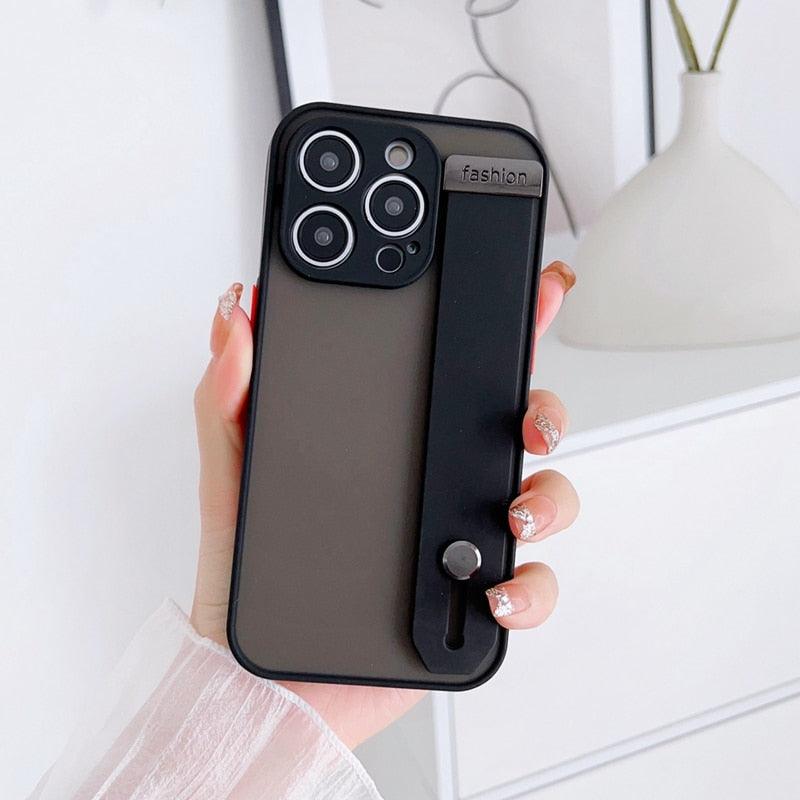Simple Unique Design Silicone Case Lens Full Protection Shockproof Armor Wrist Band Phone Case For iPhone 14 13 12 11 Pro Max XR XS X 7 8 Plus Luxury Silicone Bumper Hard Iphone Cover Stevvex