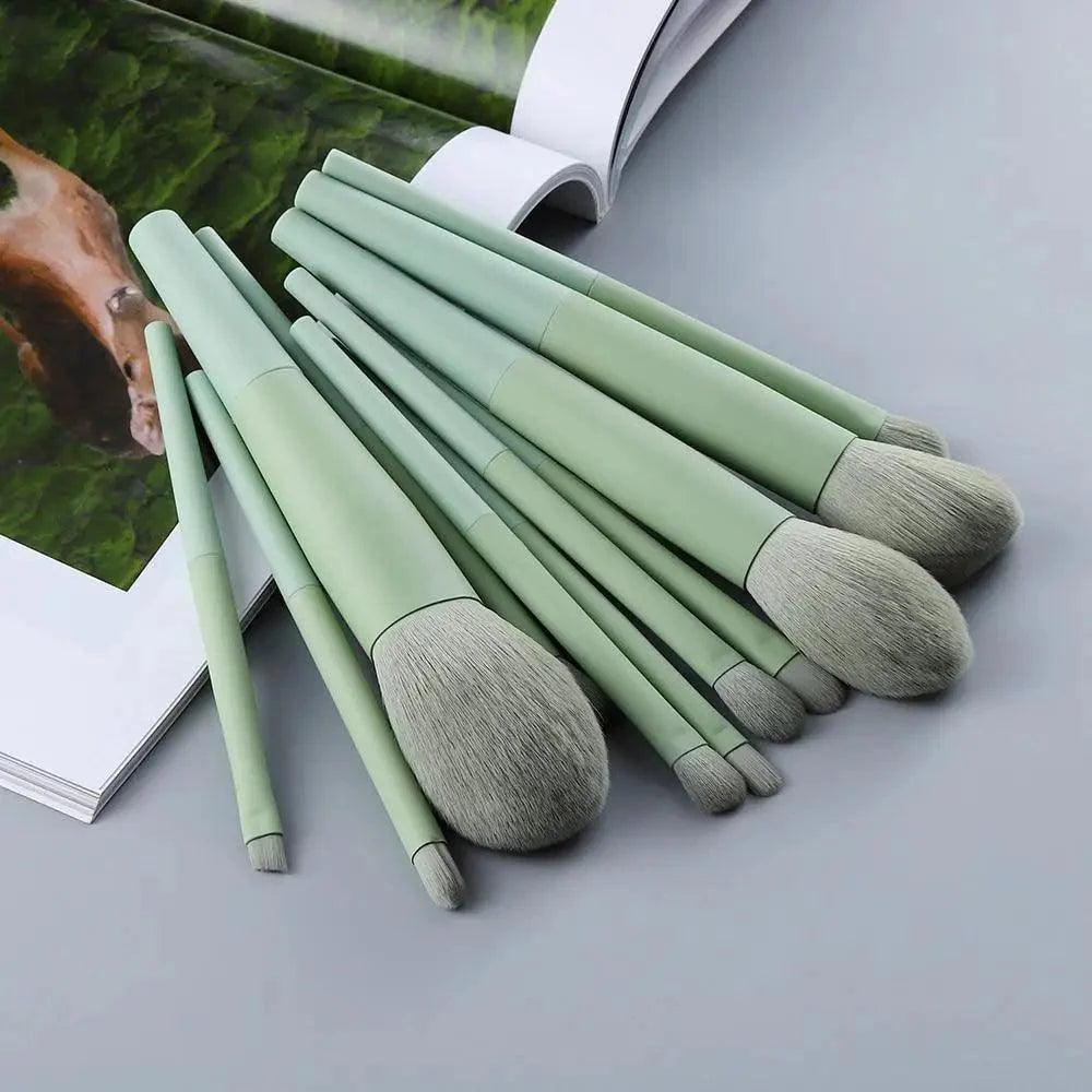 Sizzling 11/8pcs Natural Hair Green Makeup Brushes Foundation Powder Eyeshadow Eyebrow Brush Set Profesional Cosmetic Tool Stevvex