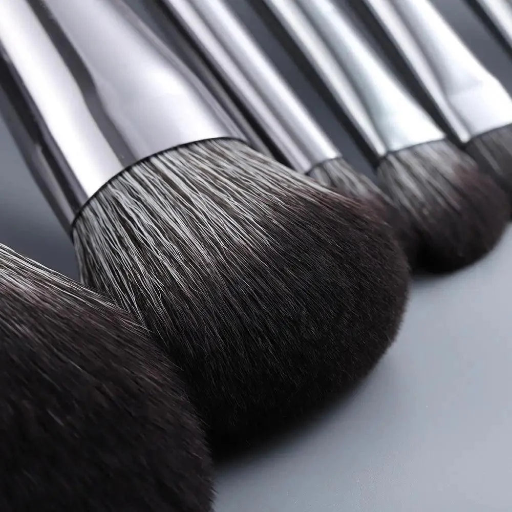 Sizzling 11/8pcs Natural Hair Green Makeup Brushes Foundation Powder Eyeshadow Eyebrow Brush Set Profesional Cosmetic Tool Stevvex