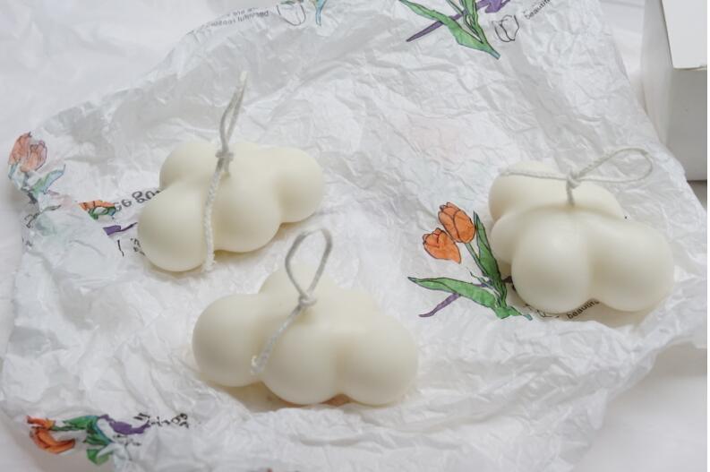 Small Scented Cloud Shape Birthday Candle Handmade Scented Candle Hand Poured Decorative Candle Aesthetic Candle Room Decor For Home Use Bedroom Romantic Soy Candle Home decoration Mother's Day Gifts Stevvex