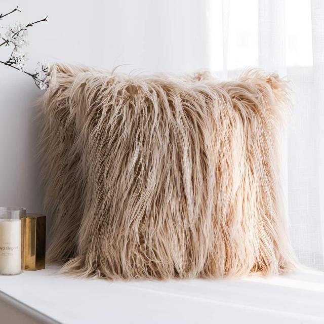 Soft Fur Polyester Cotton Pillow Covers Cushion Covers Luxury Soft Decorative Pillow Covers Home Decor Pillow Covers Living Room Bedroom Decorative Pillowcase Shaggy Fluffy Cover 45x45CM Stevvex