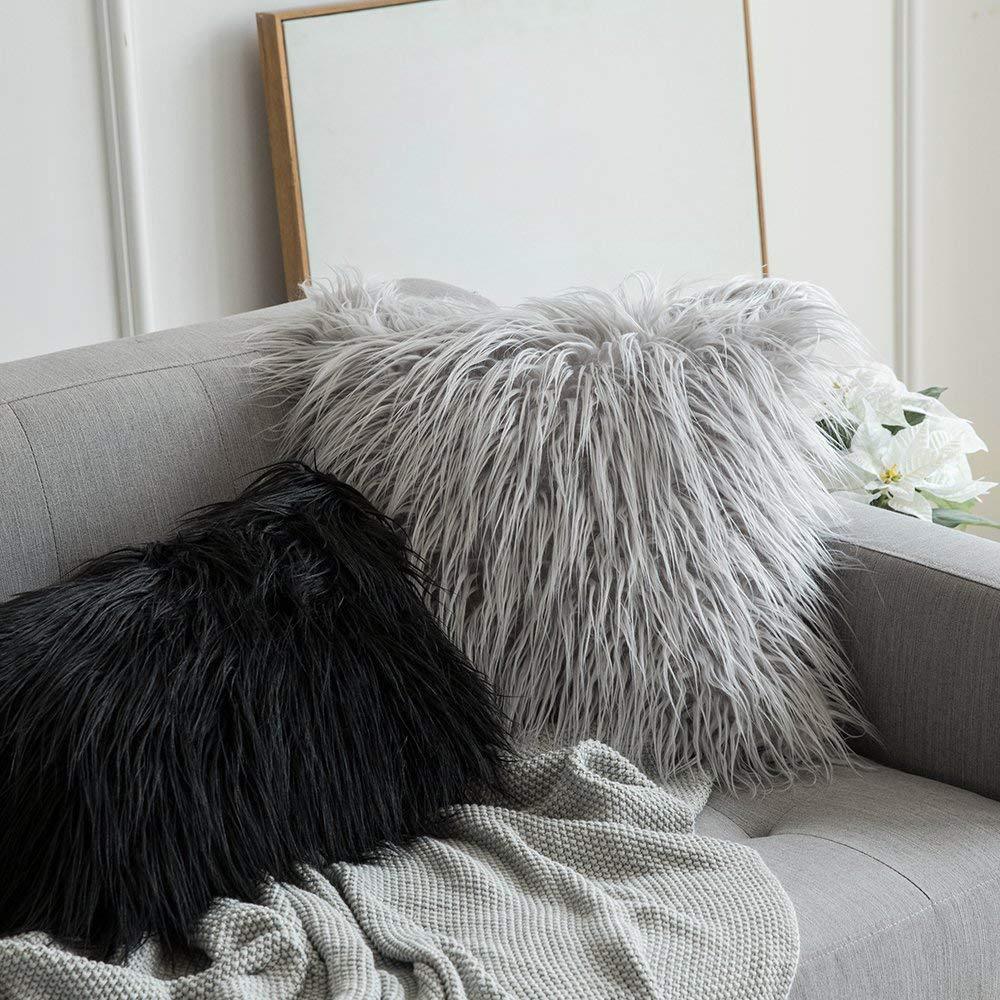 Soft Fur Polyester Cotton Pillow Covers Cushion Covers Luxury Soft Decorative Pillow Covers Home Decor Pillow Covers Living Room Bedroom Decorative Pillowcase Shaggy Fluffy Cover 45x45CM Stevvex