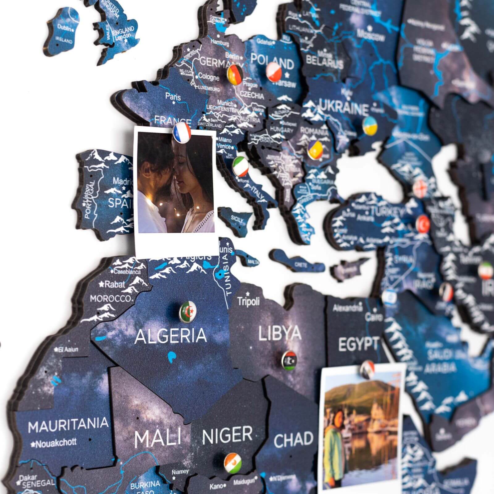 3D Wooden World Map Space Enjoy The Wood