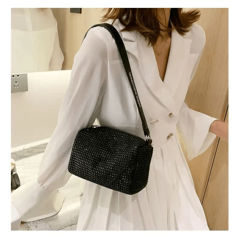 Sparkling Rhinestone Bag For Females Mini Portable Hand Bag Diamond Messenger Bag Fashionable Zipper Feminina Evening bag Stevvex