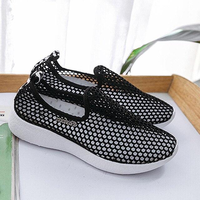 Sport Mesh Breathable Women Shoes Fashion Sports Soft Comfortable Women Shoes Fashion Slip-On Sports Shoes Soft Sole Breathable Comfortable Running Walking Shoes Stevvex