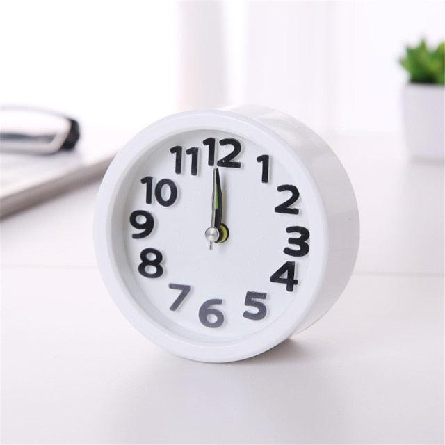Square Round Small Alarm Clock Snooze Silent Sweeping Wake Up Table Clock Travel Alarm Clock Analog Small Simple Battery Operated Clock Non Ticking Alarm Clock Snooze Light Functions Bedside Table Clock  Battery Powered Compact Portable Travel Alarm Clock Stevvex