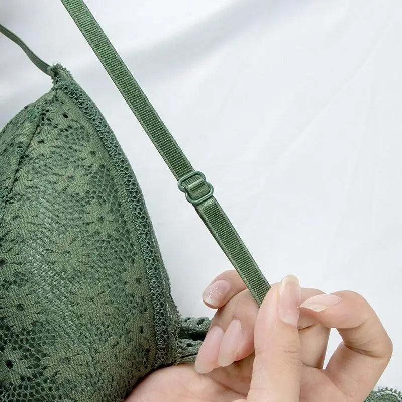 Stunning Hot Look Women's Lace Bra No Steel Ring Beauty Back comfor Wrapped Chest Comfortable Daisy Brassiere Stretch Triangle Cup Padded Underwear 1/2Pcs Stevvex