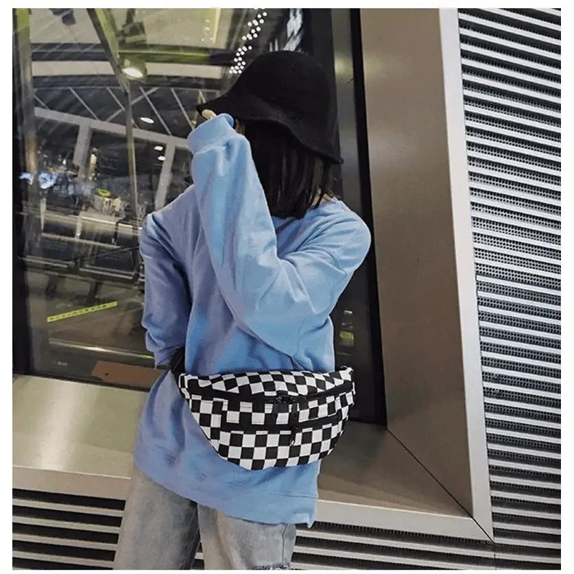 Stylish And Fashionable Fanny Bag For Women Rave Festival Bum Travel Waist Pack Black And White Checkered Stevvex
