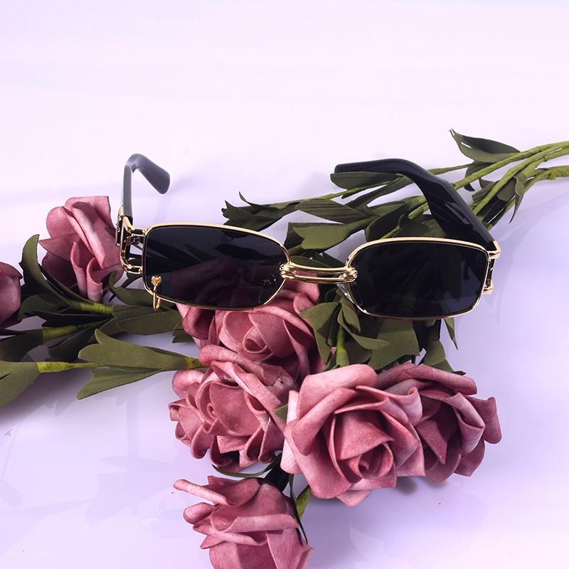Stylish Fashionable Women Sunglasses Trending & Luxury  Square Popular Design Men Glasses New Vintage Metal Black Comfortable Lenses Outdoor Travel Driving Sunglasses Stevvex