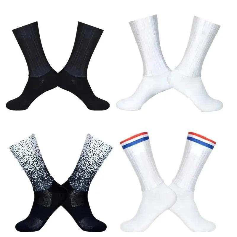 Stylish Summer  Breathable Cycling Socks For Men Anti Slip Seamless Sports Cycling Socks For Men Modern Design Running Sports Socks Stevvex