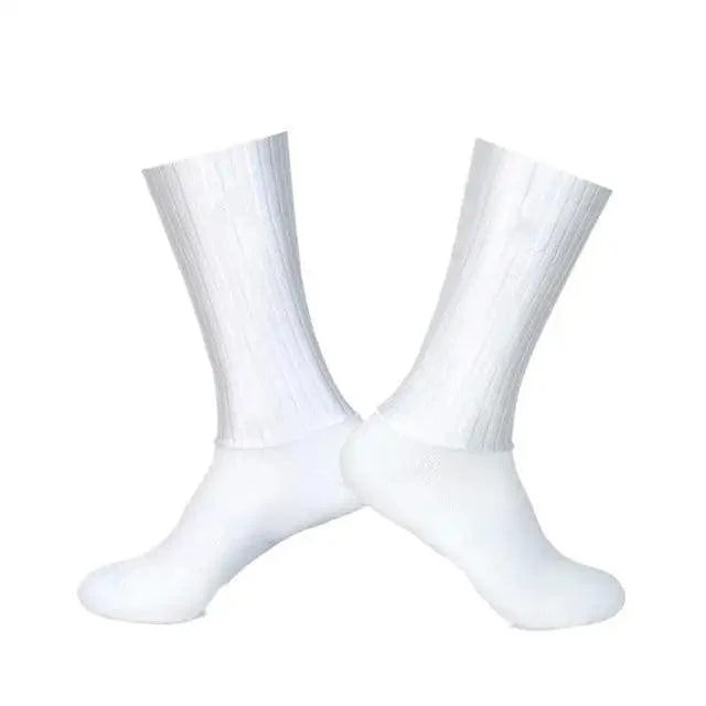 Stylish Summer  Breathable Cycling Socks For Men Anti Slip Seamless Sports Cycling Socks For Men Modern Design Running Sports Socks Stevvex