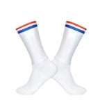 Stylish Summer  Breathable Cycling Socks For Men Anti Slip Seamless Sports Cycling Socks For Men Modern Design Running Sports Socks Stevvex