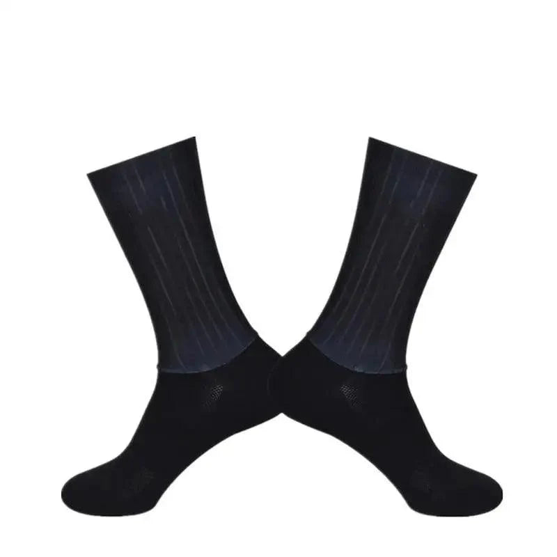Stylish Summer  Breathable Cycling Socks For Men Anti Slip Seamless Sports Cycling Socks For Men Modern Design Running Sports Socks Stevvex