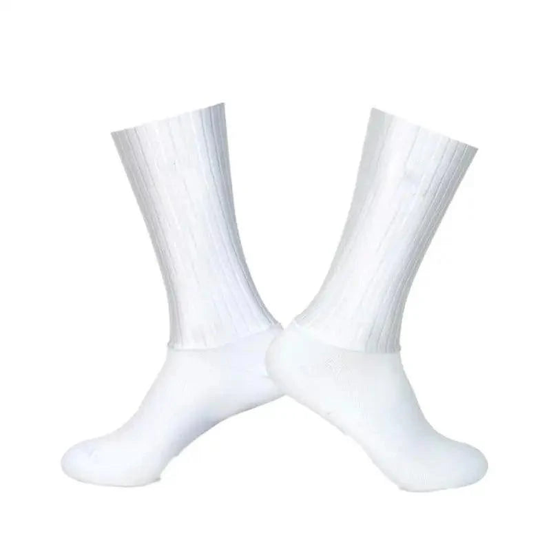 Stylish Summer  Breathable Cycling Socks For Men Anti Slip Seamless Sports Cycling Socks For Men Modern Design Running Sports Socks Stevvex