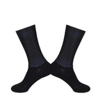 Stylish Summer  Breathable Cycling Socks For Men Anti Slip Seamless Sports Cycling Socks For Men Modern Design Running Sports Socks Stevvex