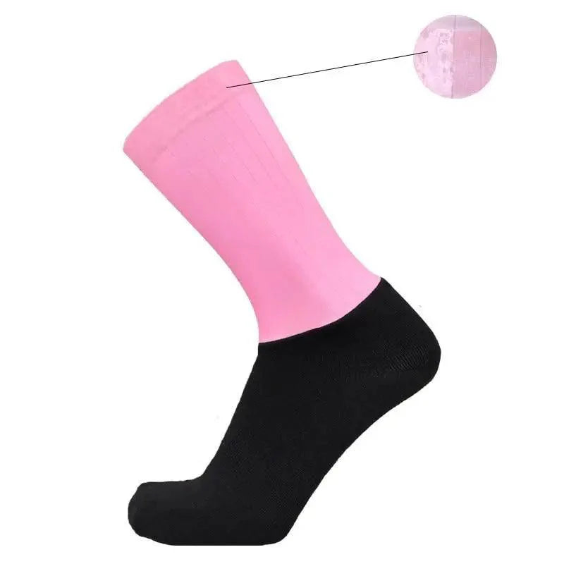 Stylish Summer  Breathable Cycling Socks For Men Anti Slip Seamless Sports Cycling Socks For Men Modern Design Running Sports Socks Stevvex